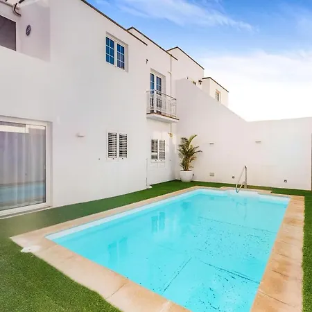 Anil Lanzarote * تياس