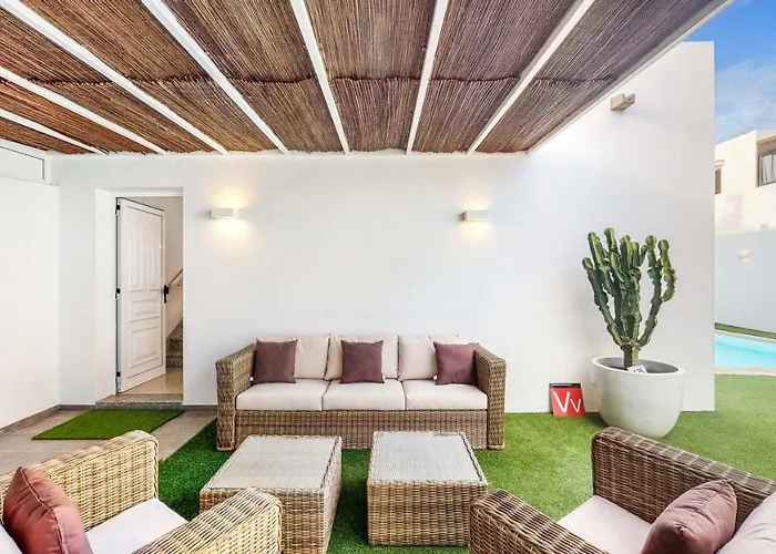 Anil Lanzarote * Tias